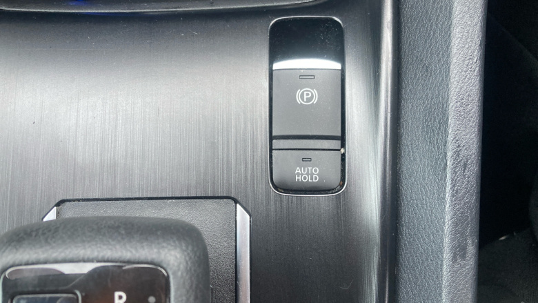 Nissan Qashqai 1.3 DiG-T MH 158 Acenta Premium 5dr Xtronic Petrol Hatchback